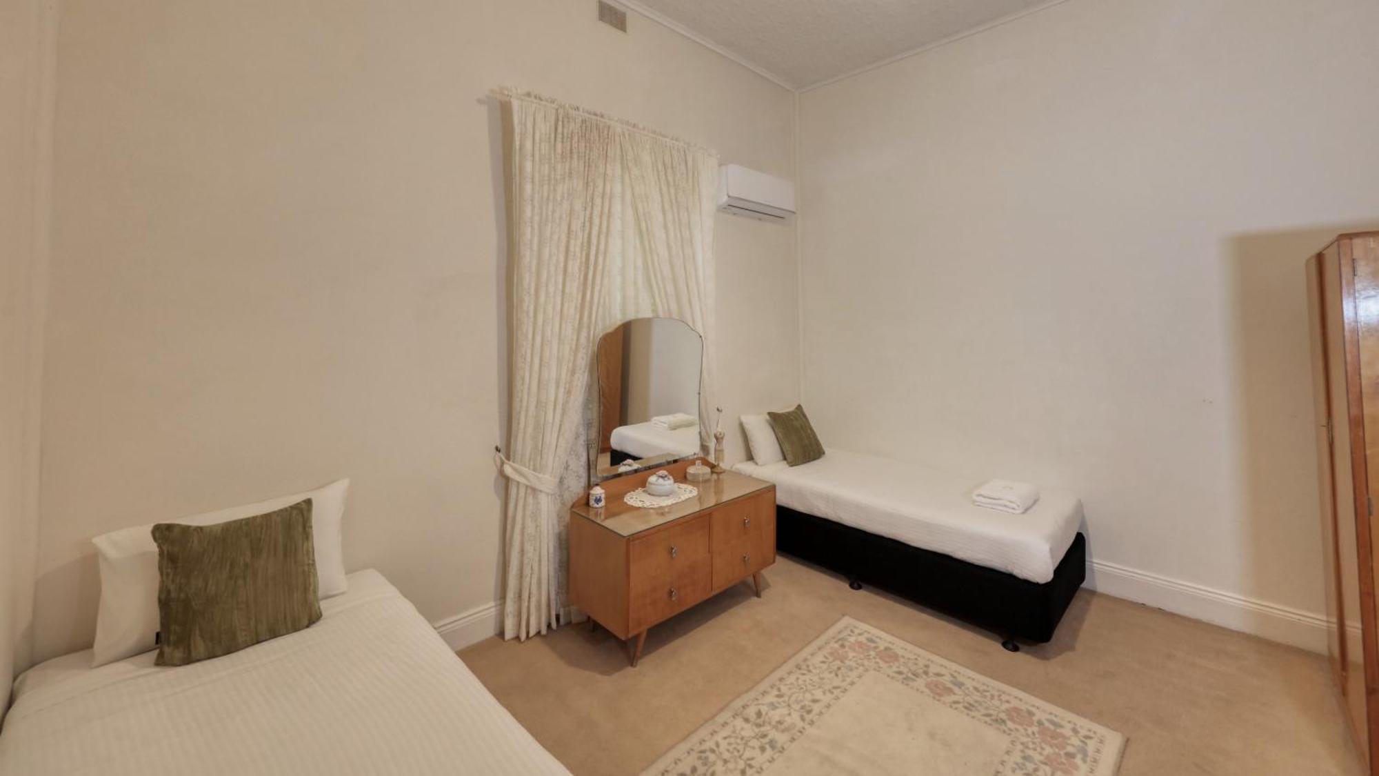 Charles Rasp Motor Inn & Cottages Broken Hill Ngoại thất bức ảnh