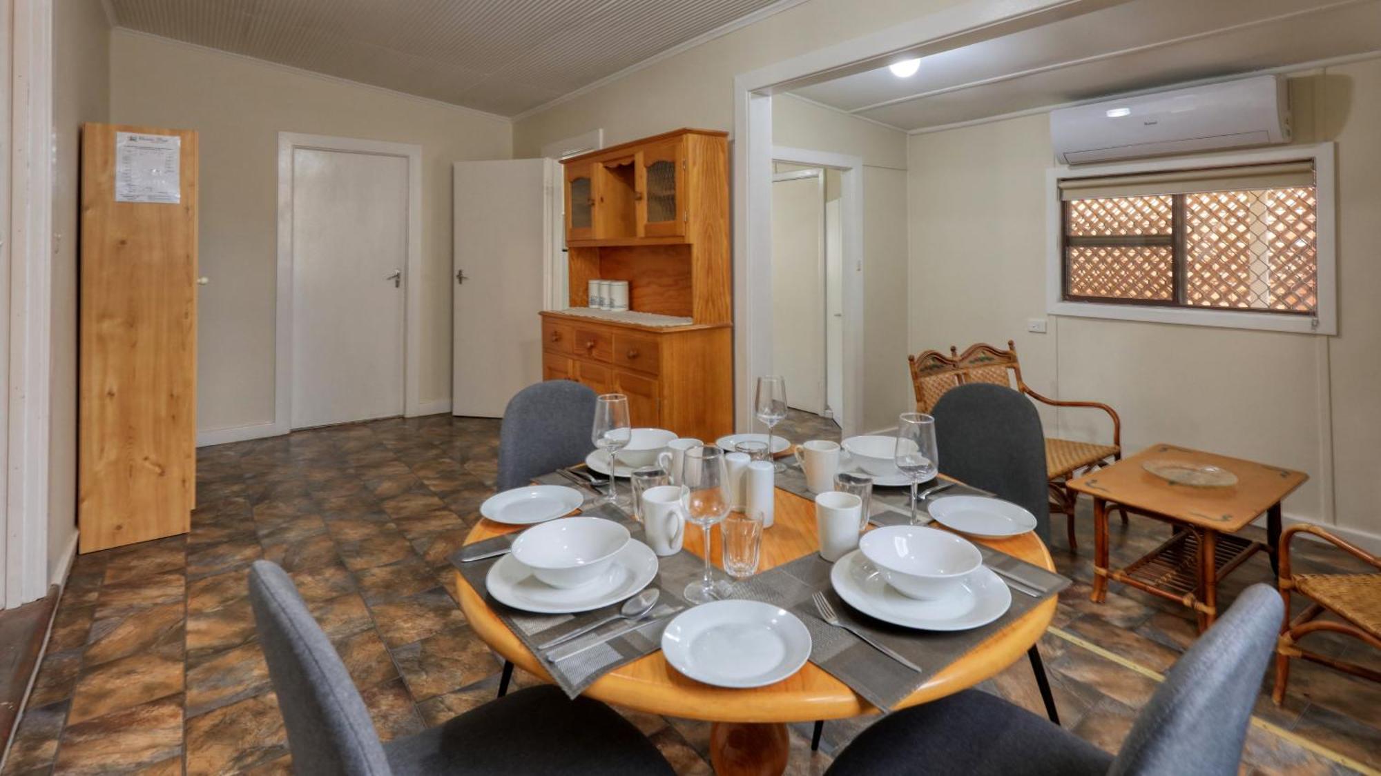 Charles Rasp Motor Inn & Cottages Broken Hill Ngoại thất bức ảnh