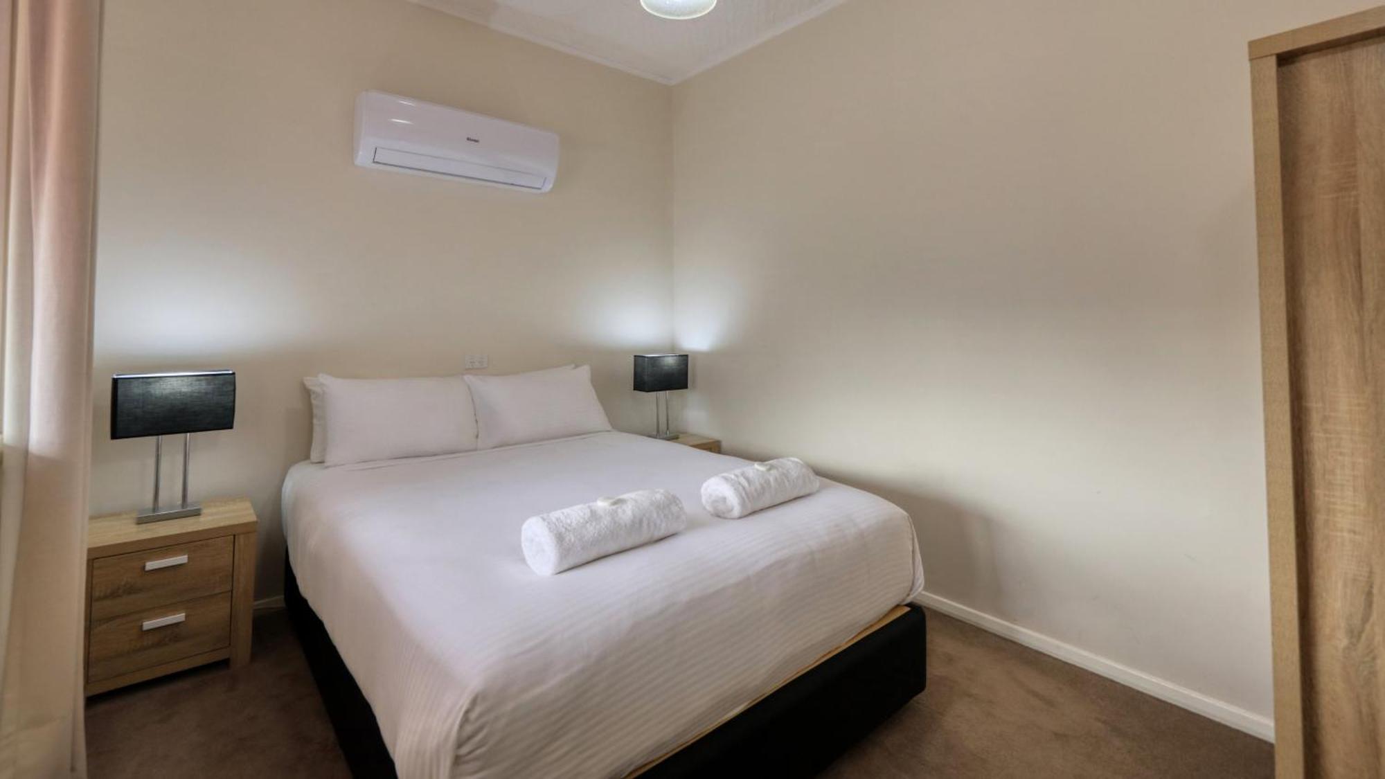 Charles Rasp Motor Inn & Cottages Broken Hill Ngoại thất bức ảnh
