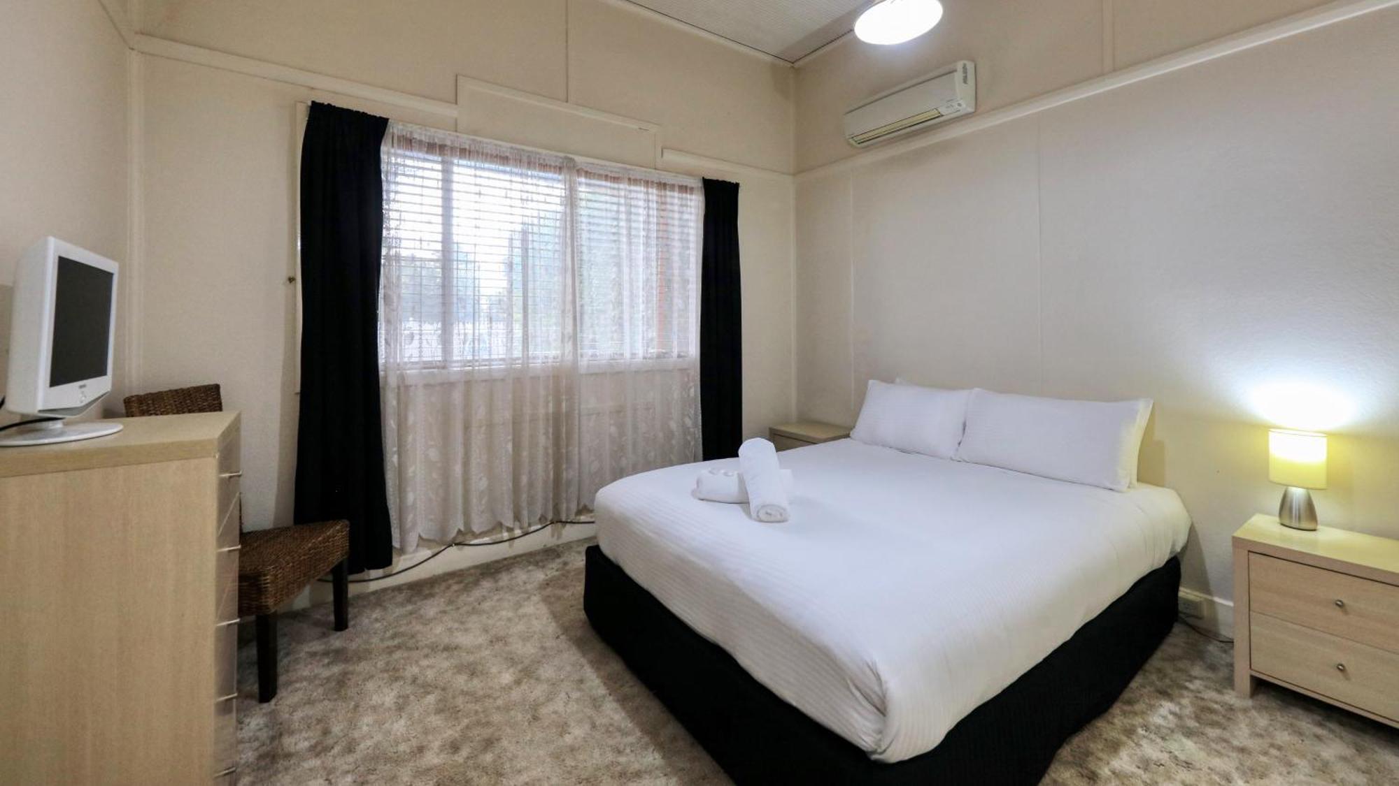 Charles Rasp Motor Inn & Cottages Broken Hill Ngoại thất bức ảnh