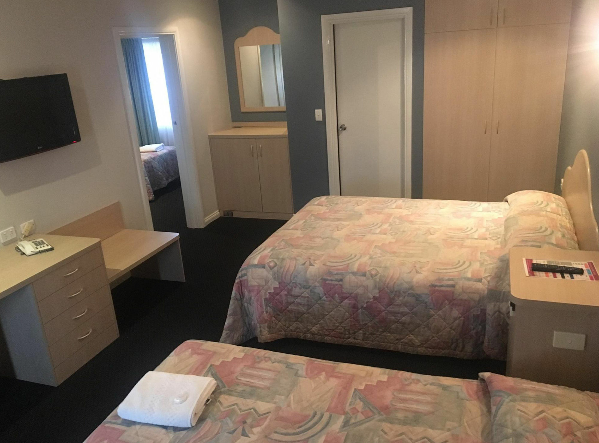 Charles Rasp Motor Inn & Cottages Broken Hill Ngoại thất bức ảnh